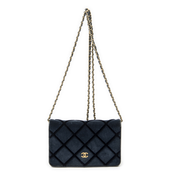 Chanel Handbags - Chanel CC Wallet on Chain